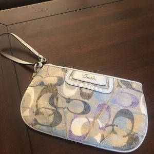 Coach Wristle perfect for summer!!